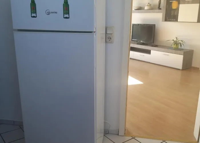 Ueber Den Daechern Von Apartamento *