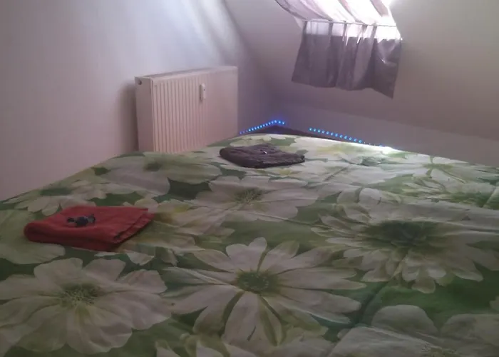 Ueber Den Daechern Von